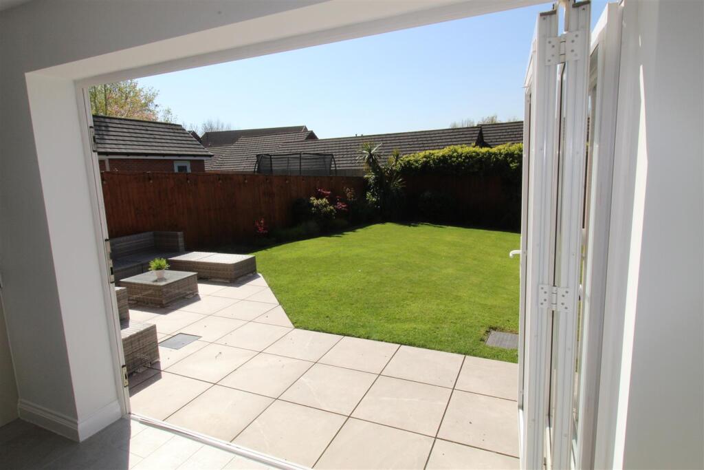 Edges Farm Close, Westhoughton, Bolton - Widok 6
