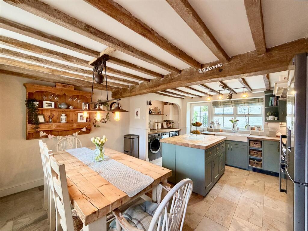 House in Charnwood, Quorndon - View 2