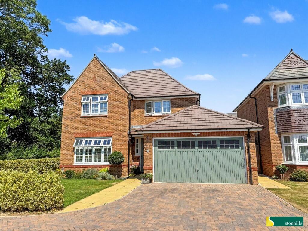 Donnington Close, Parklands, Northampton, Northampton