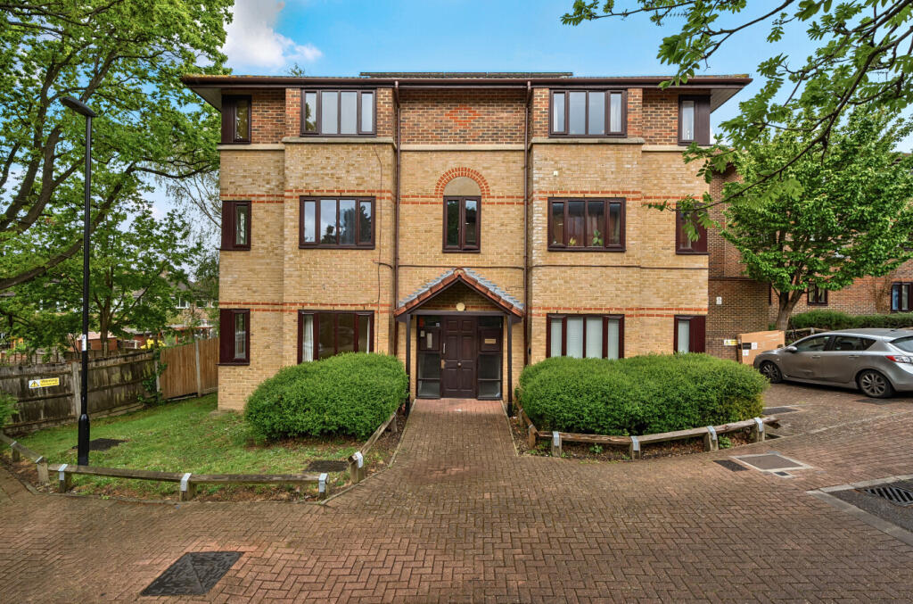 Main image of property: Maroons Way, London
