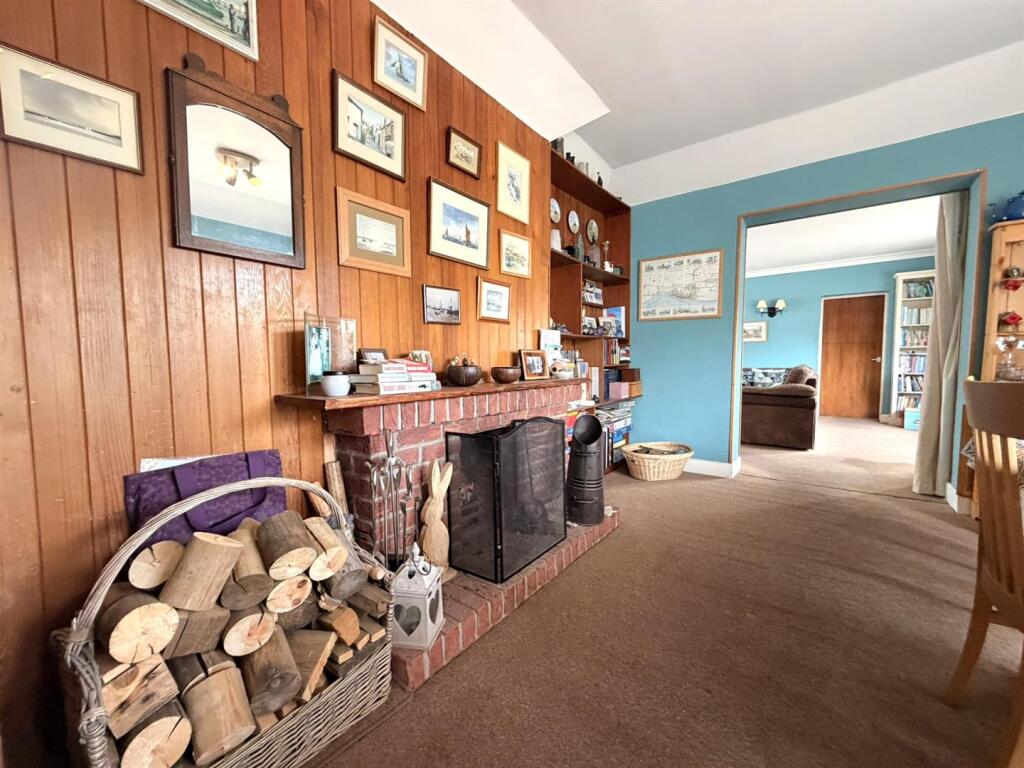 House in Southend-on-Sea - View 5