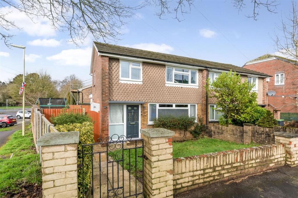 Main image of property: Kimbridge Crescent, Havant