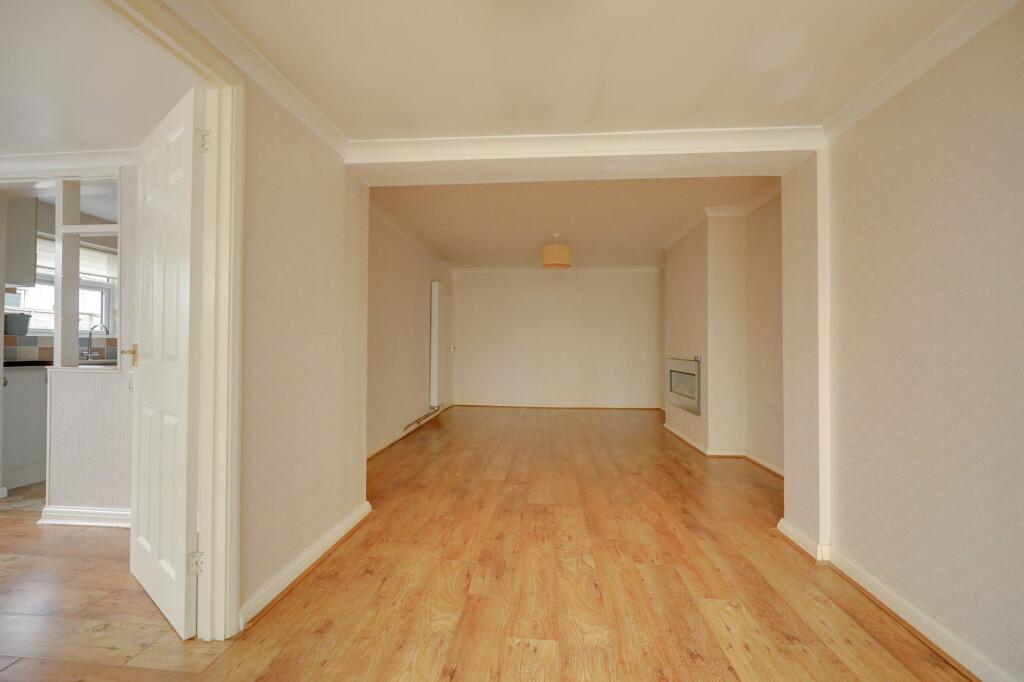 House in Redhill - View 5