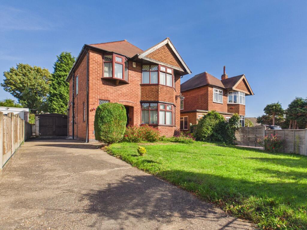 3-bed detached on St. Albans Road, Arnold, Nottingham, £280,000