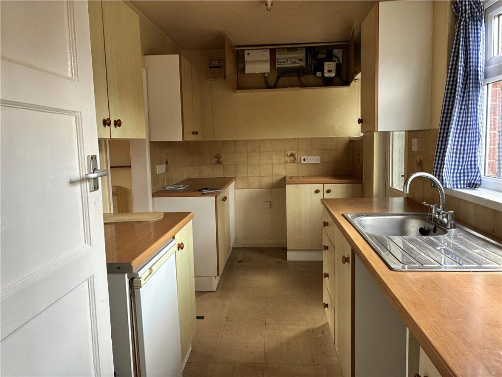 House in Swindon - View 5