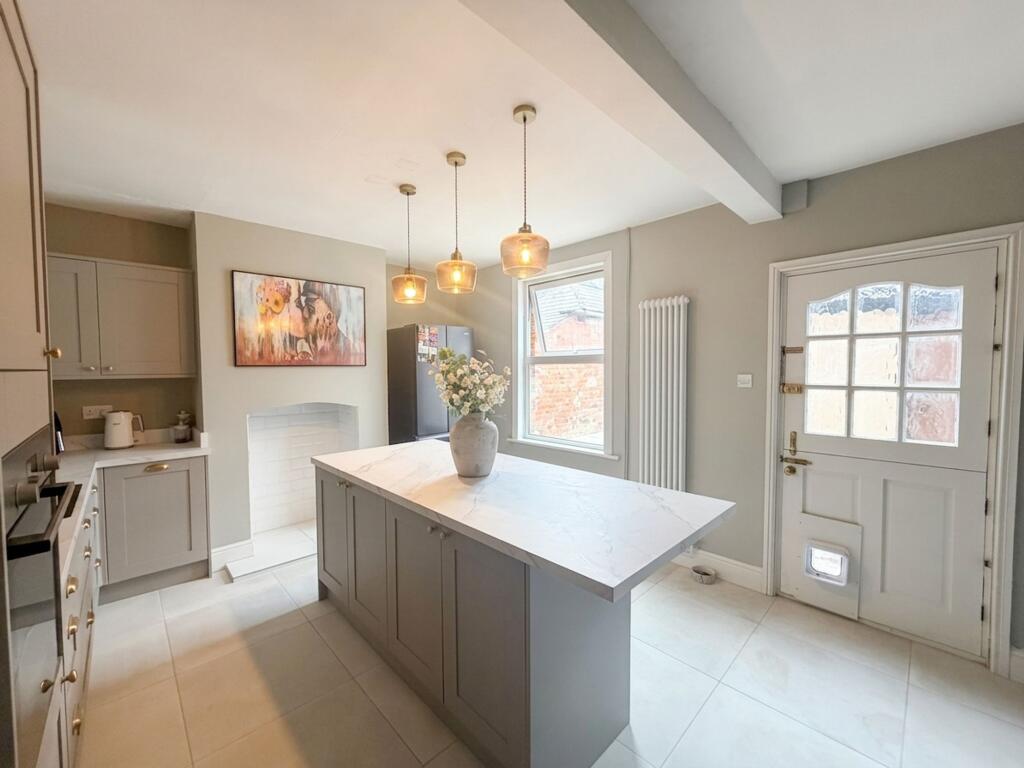 House in Nottingham - View 3