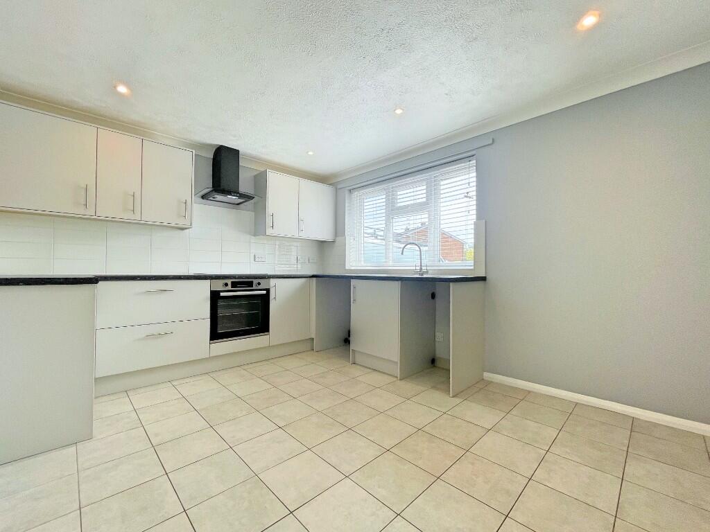 Rectory Road, TIPTREE - View 4