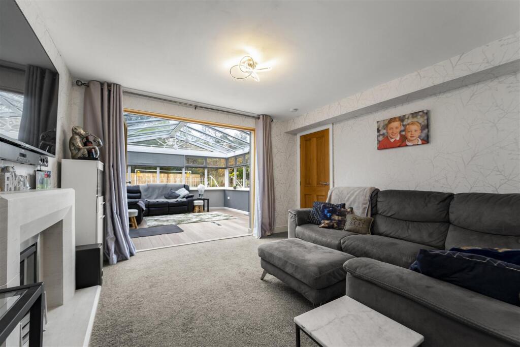 Additional image 40 of Helvellyn Drive, Burnley