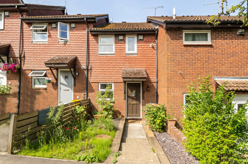 Main image of property: Feltham Close, Romsey, Hampshire, SO51