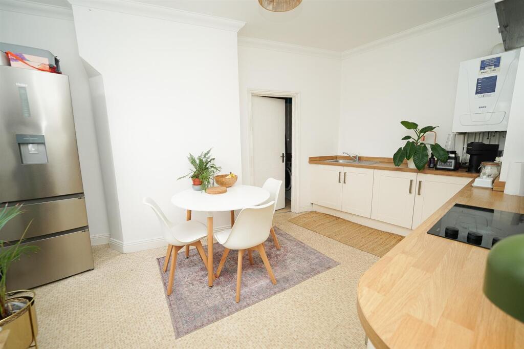 Apartment in Linslade, Leighton-Linslade - View 5
