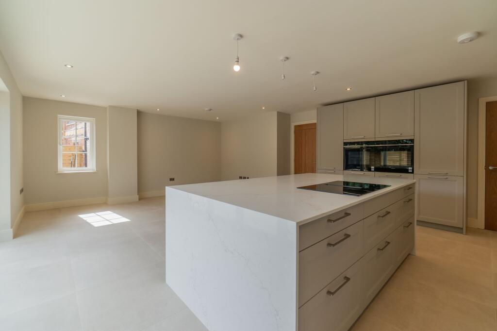 House in Leicester - View 4