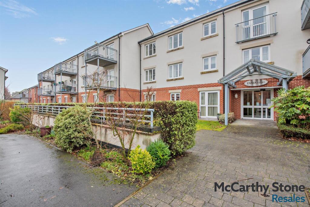 Main image of property: Emma Court, Southern Road, Basingstoke, RG21 7QF