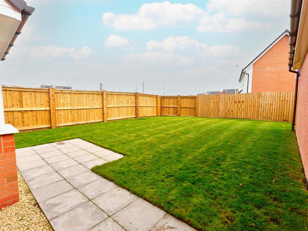 Plot 36 - The Webster, Darwin's Edge, Hereford Road, Shrewsbury, SY3 9NB photo 3