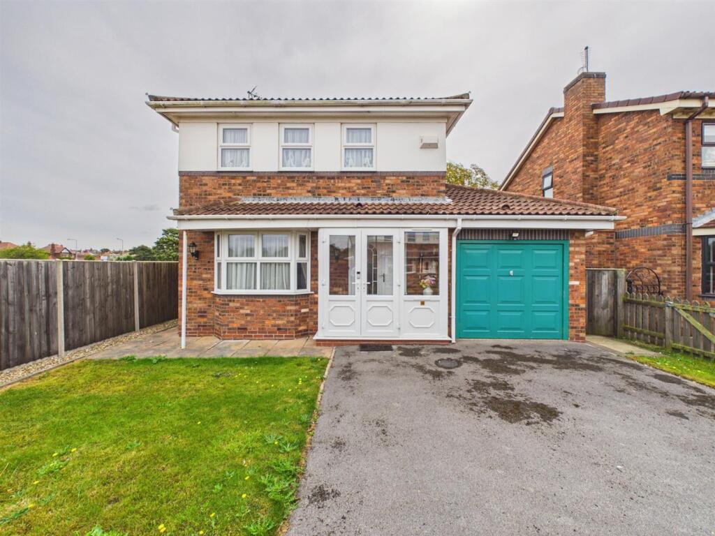 Main image of property: Avocet Way, Bridlington