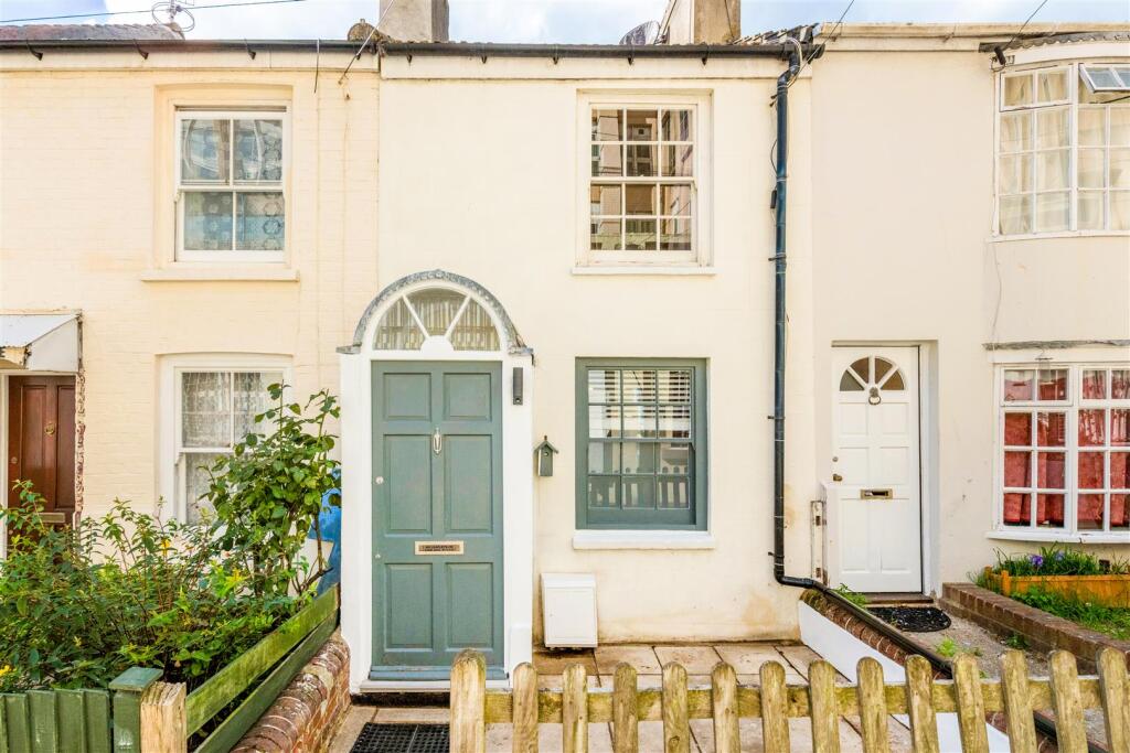 Main image of property: Frederick Gardens, Brighton