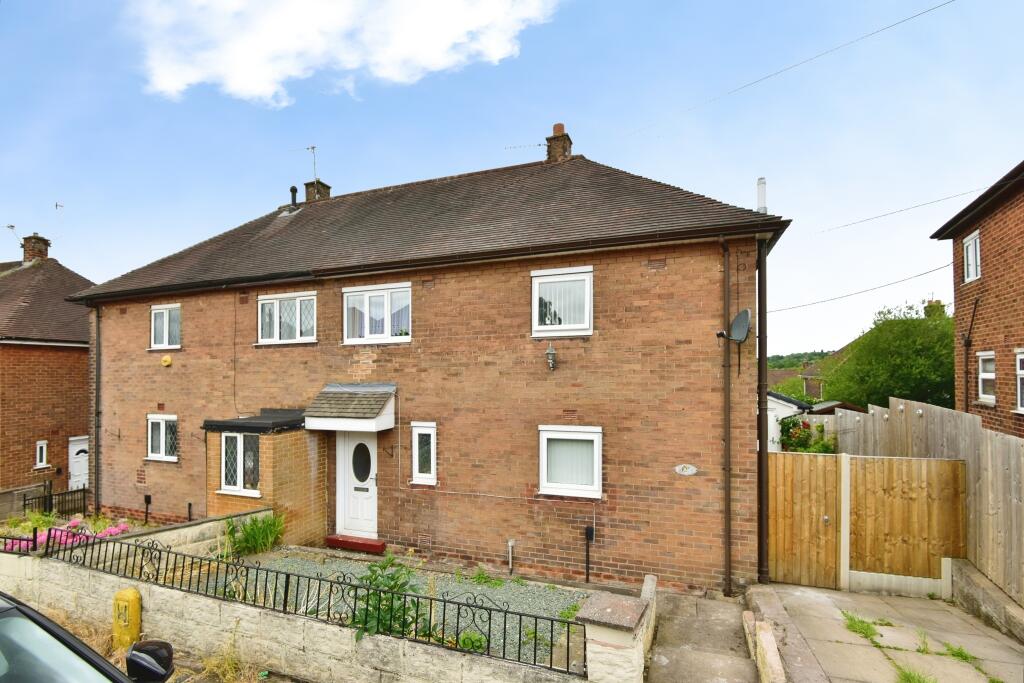 Main image of property: Pinfold Avenue, Stoke-on-Trent, ST6