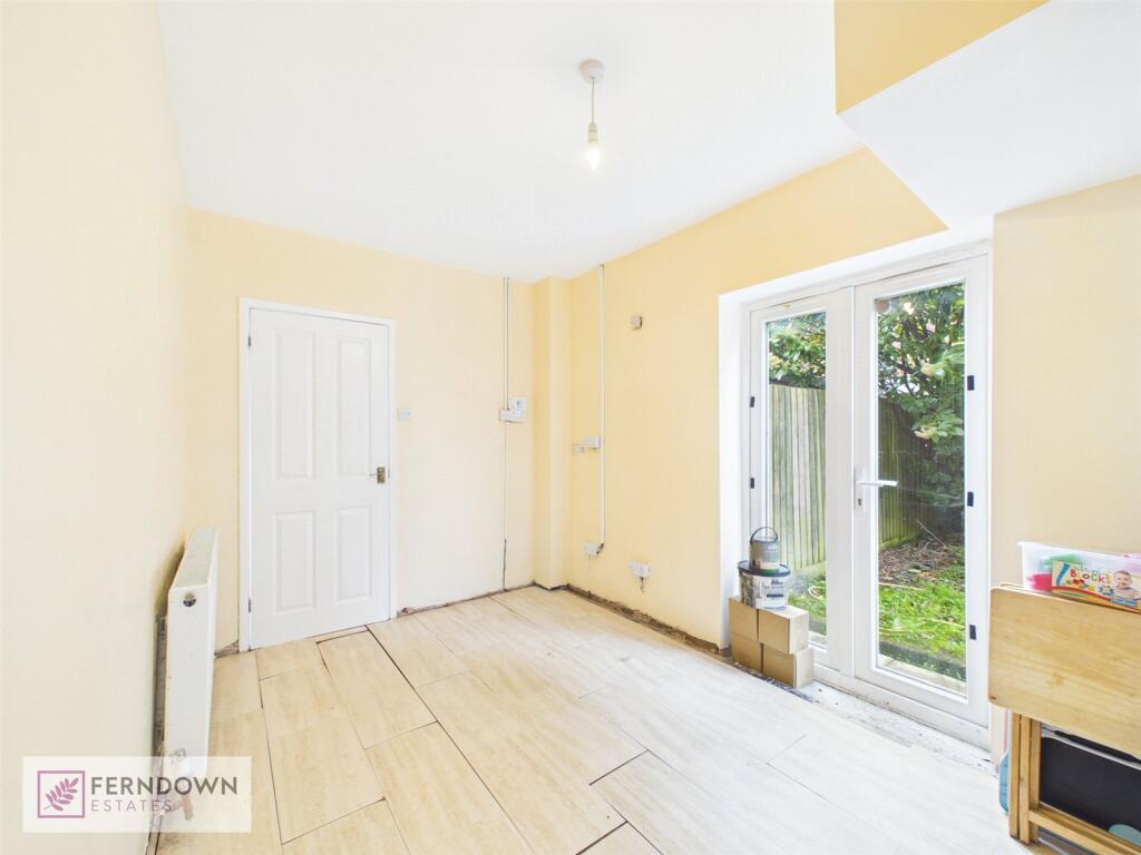 Blackfirs Lane, Marston Green, Birmingham, West Midlands, B37 photo 4