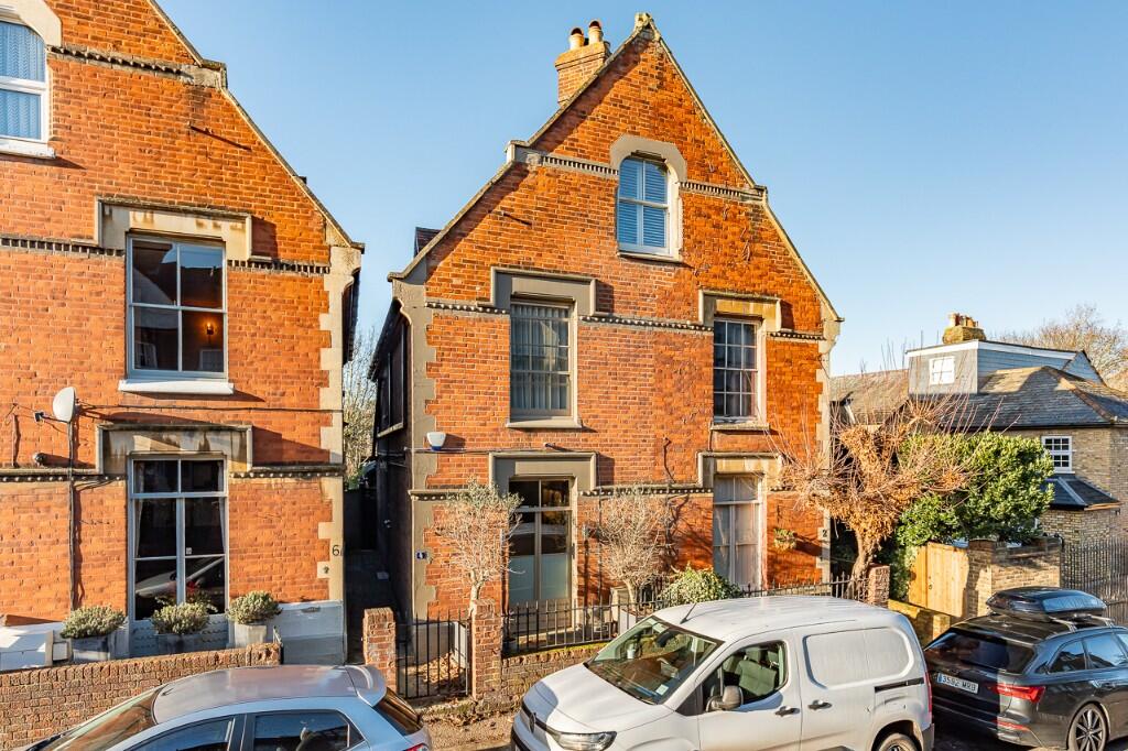 Main image of property: Rose Vale, Hoddesdon, Hertfordshire, EN11