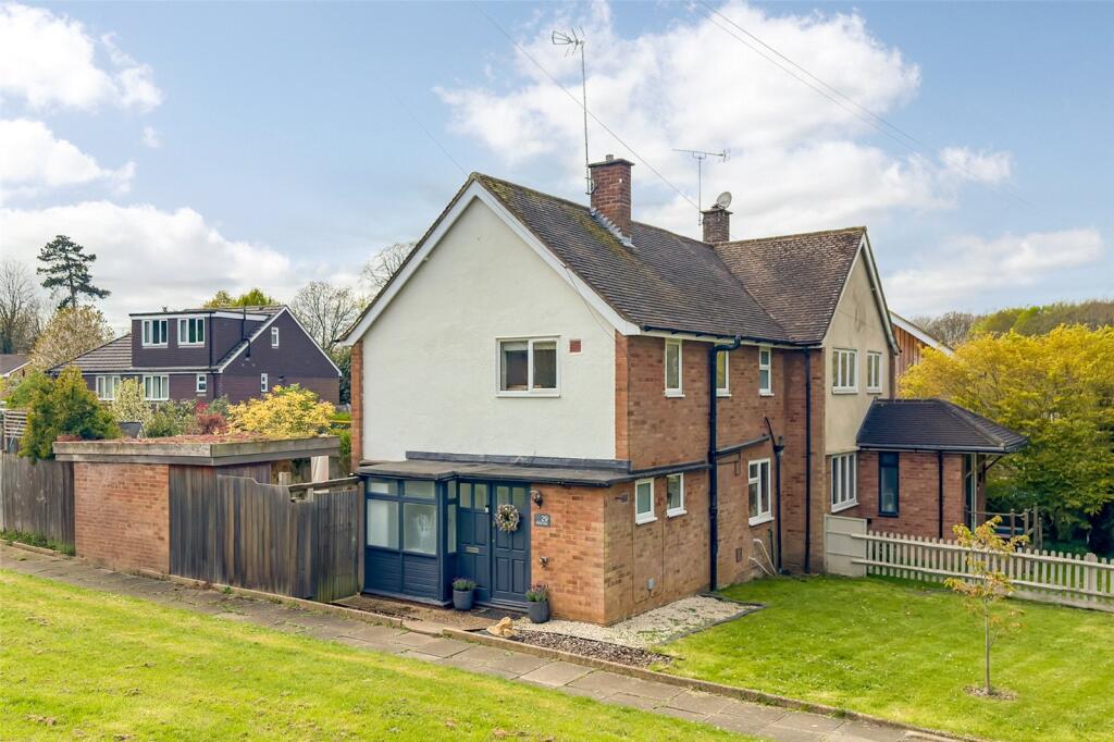 Main image of property: Bishops Close, St. Albans, Hertfordshire, AL4