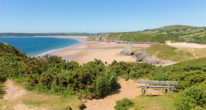 Port Eynon Bay (Nearby)