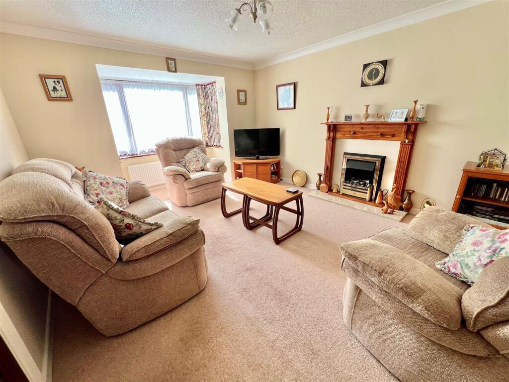 House in Freshwater, New Village - View 4