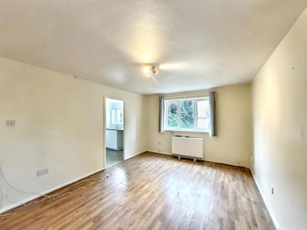 Apartment in London, Goodmayes, Chadwell Heath - More