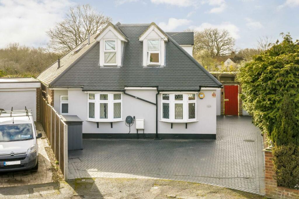 Main image of property: Tadmor Close, Sunbury-On-Thames