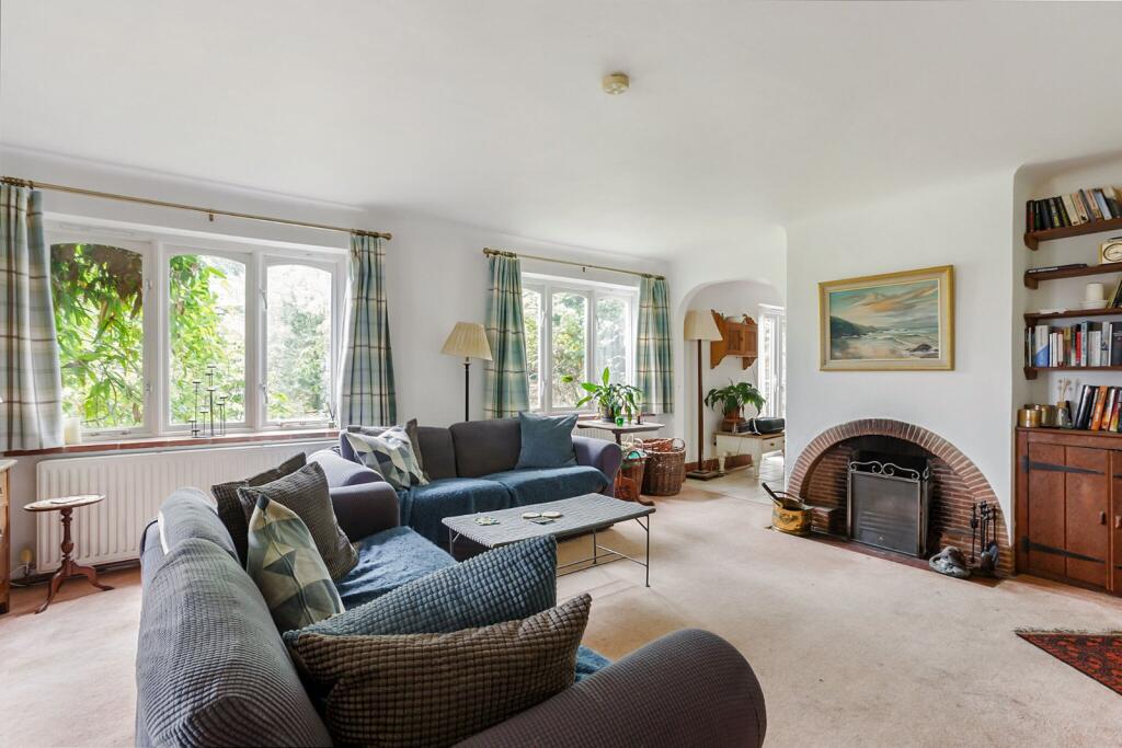 Ashampstead, Reading, Berkshire, RG8 - View 3