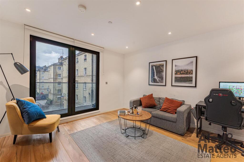 Main image of property: Tower Bridge, London, E1