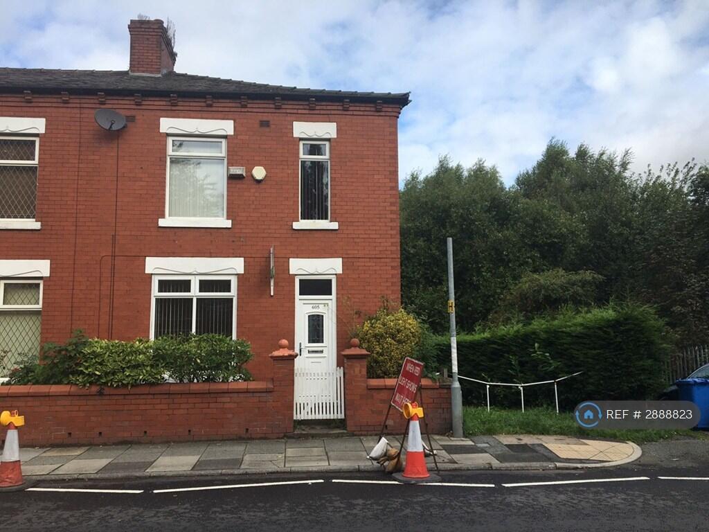 Main image of property: Oldham Road, Middleton, Manchester, M24
