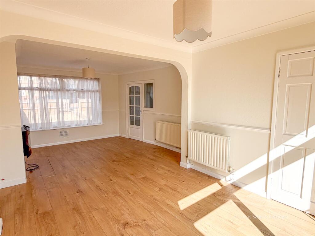 House in Northampton - View 3