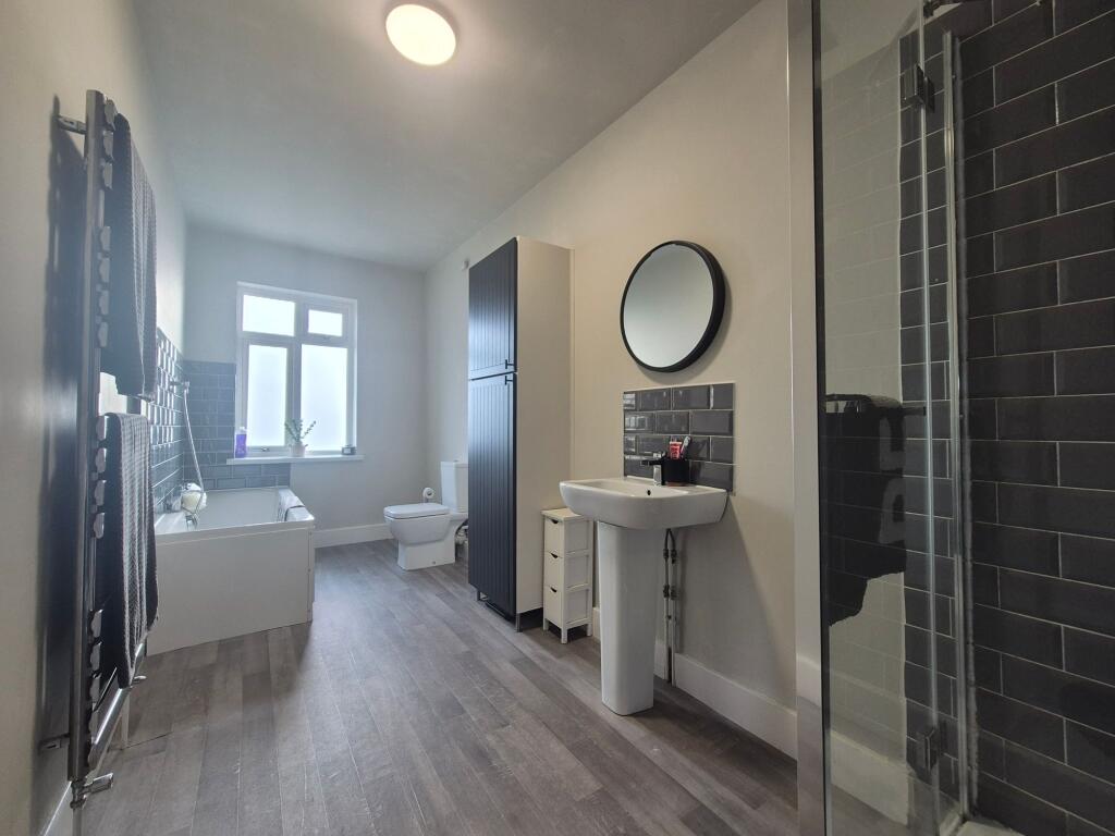 House in Leicester - View 4