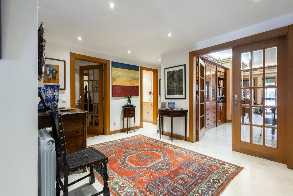 Main image of property: Lisbon, Lisbon