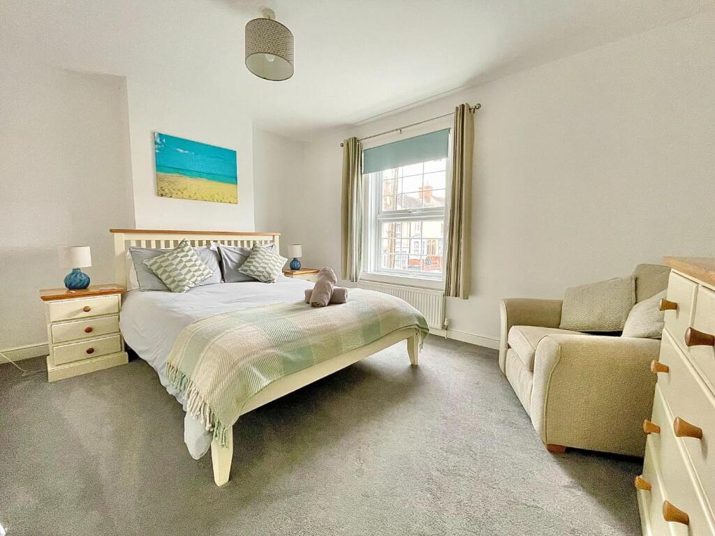 House in Dorchester - View 4