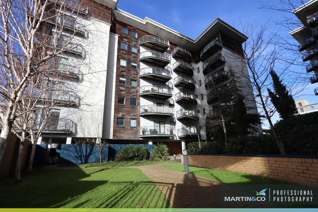 Main image of property: Beatrix, Victoria Wharf