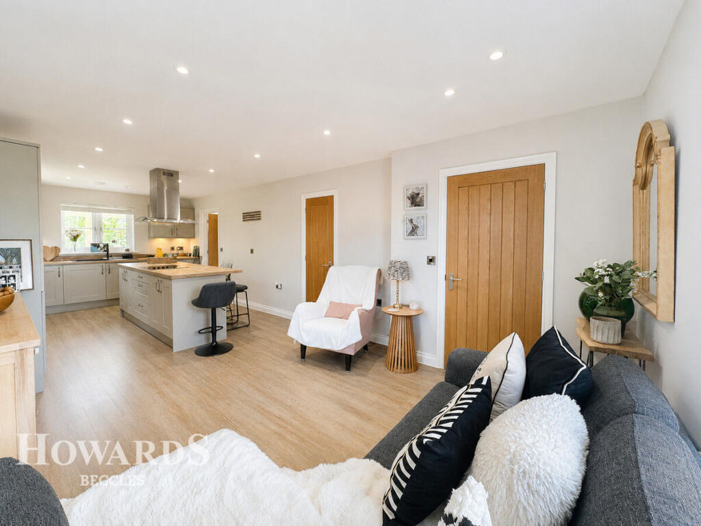 Palfrey Place, Halesworth photo 4