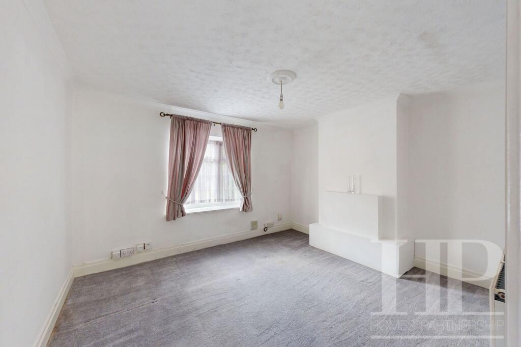 St. Johns Road, Crawley, RH11 - More