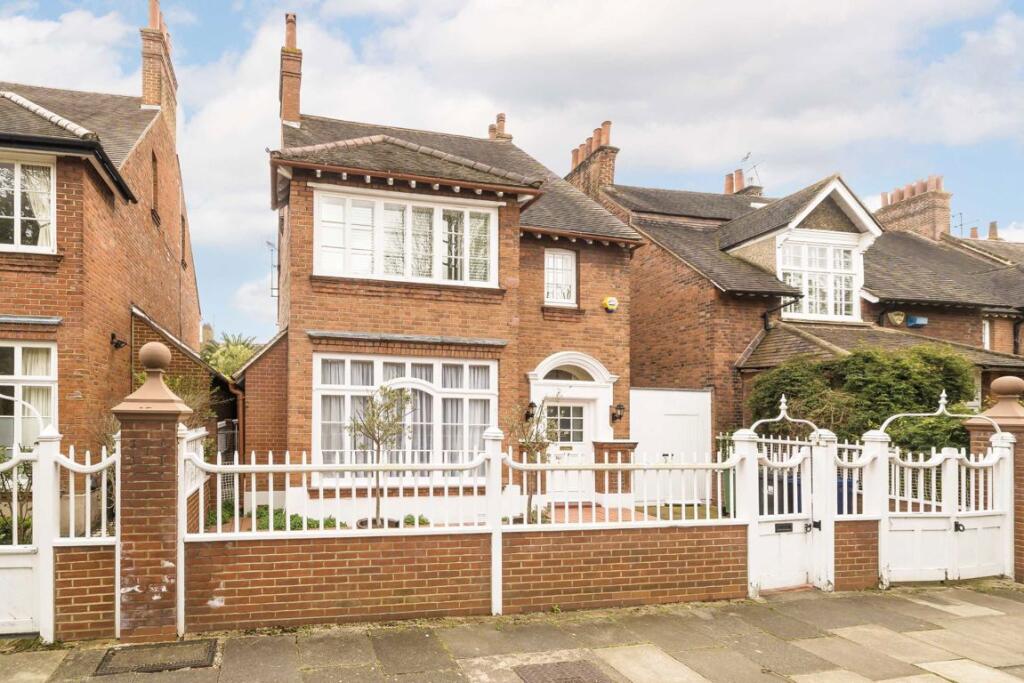 Main image of property: Queen Annes Gardens, Chiswick