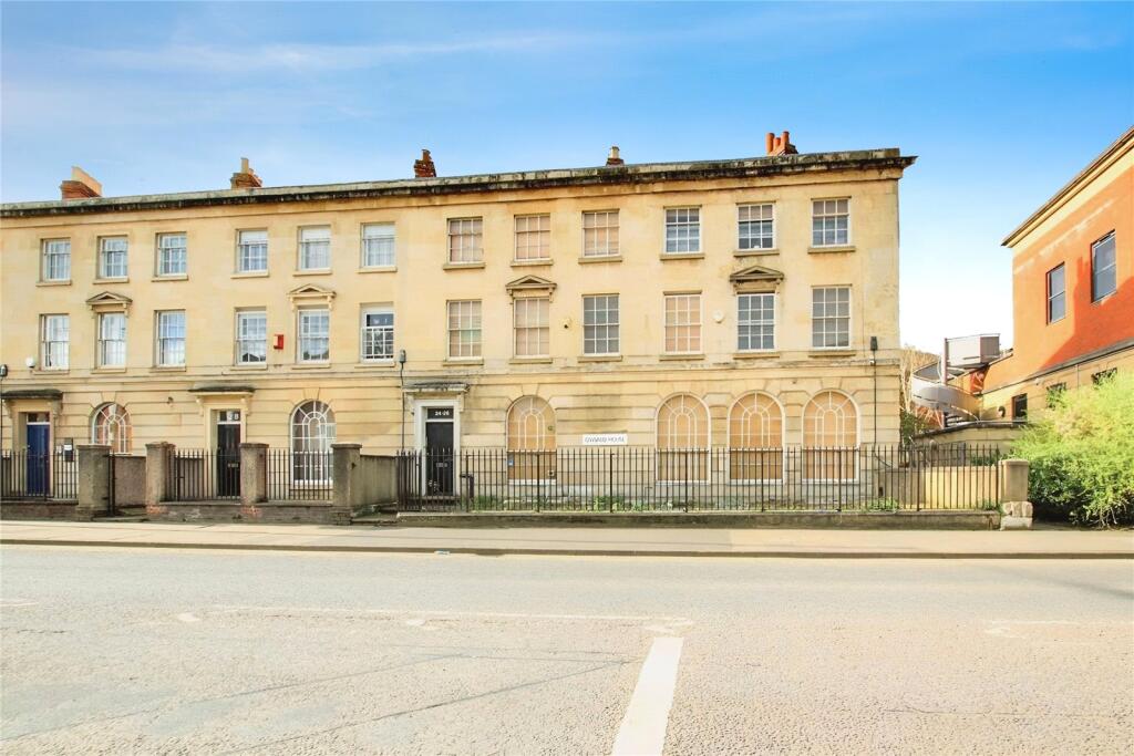 Main image of property: Queens Road, Reading, Berkshire, RG1