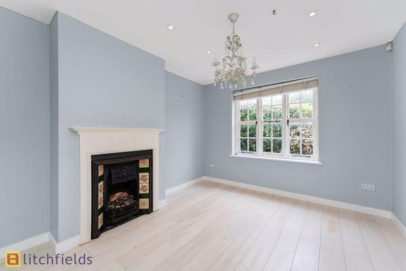 House in London, Temple Fortune - View 5