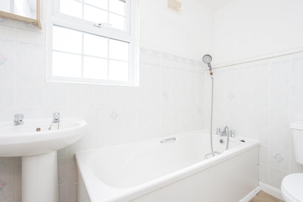 House in Thanet, Margate Old Town, Westbrook - More