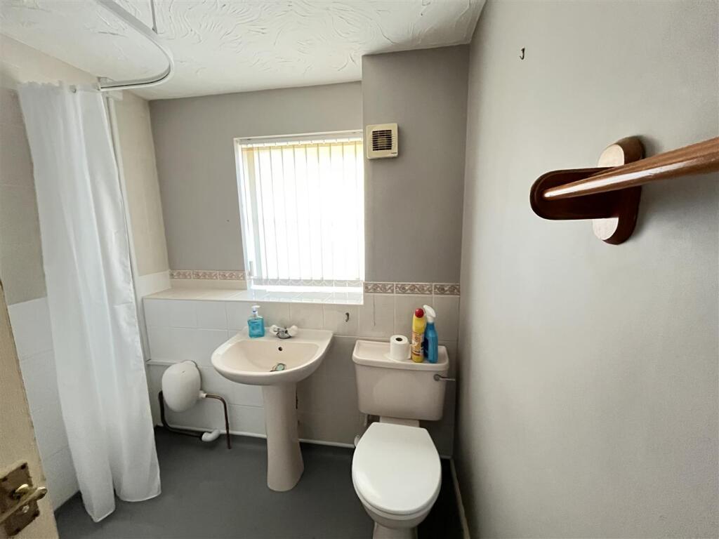 Elan Close, Wymondham - More