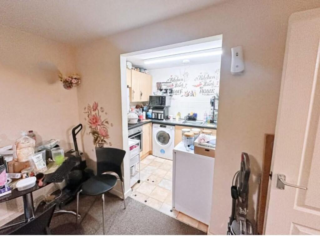 Apartment in Stockton-on-Tees - View 4