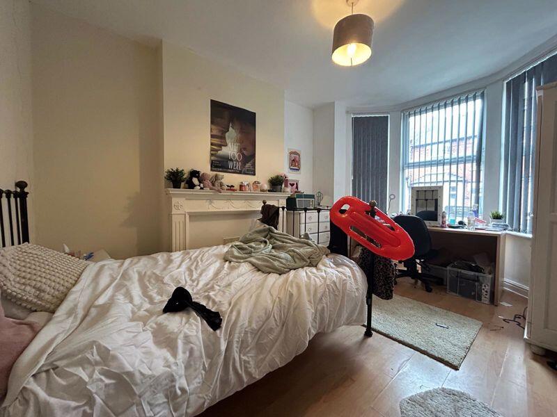 House in Nottingham - View 4