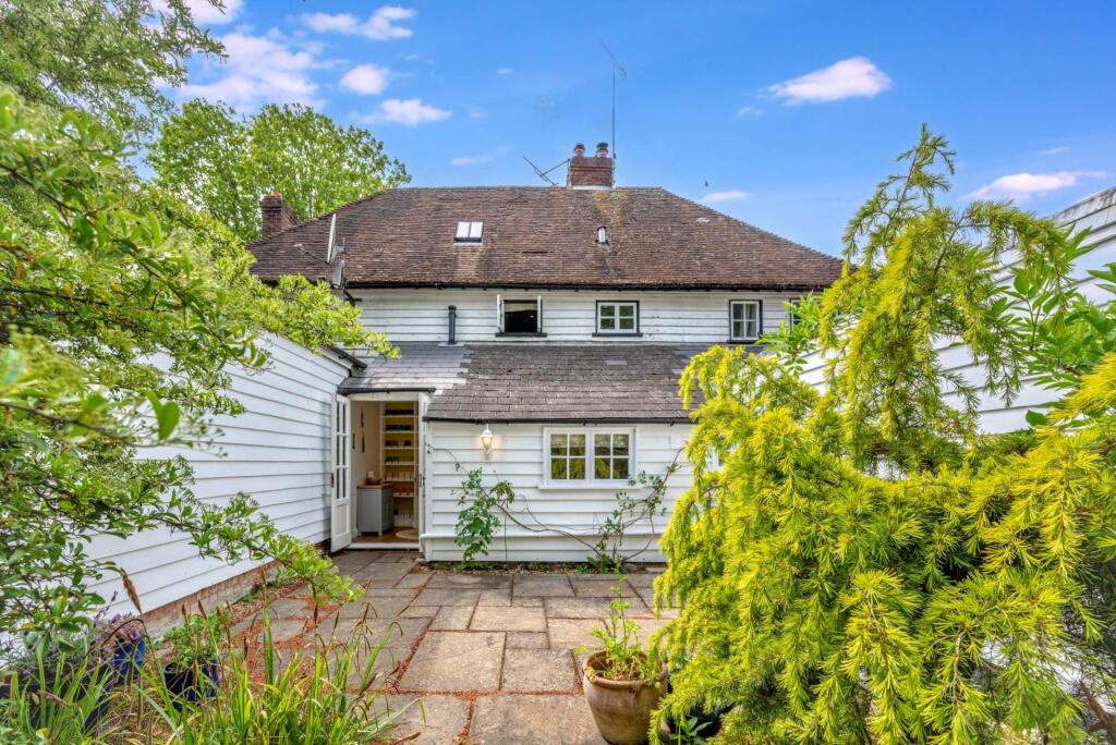 Main image of property: The Street, Petham