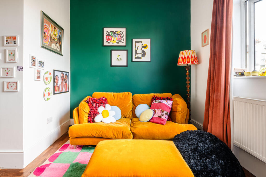 Apartment in London - View 4