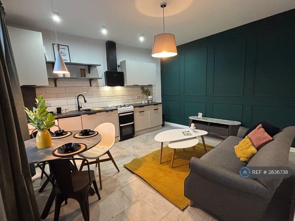 Main image of property: Commonside, Hanging Heaton, Batley, WF17