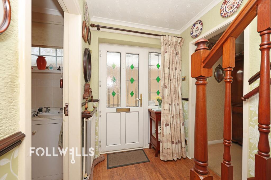 House in Newcastle-under-Lyme, Silverdale - View 5