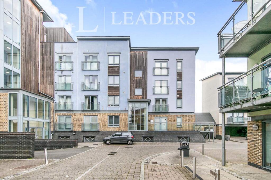 Main image of property: Quayside Drive, Colchester, CO2