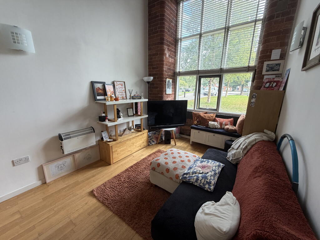 Apartment in Stockport, Greater Manchester - More